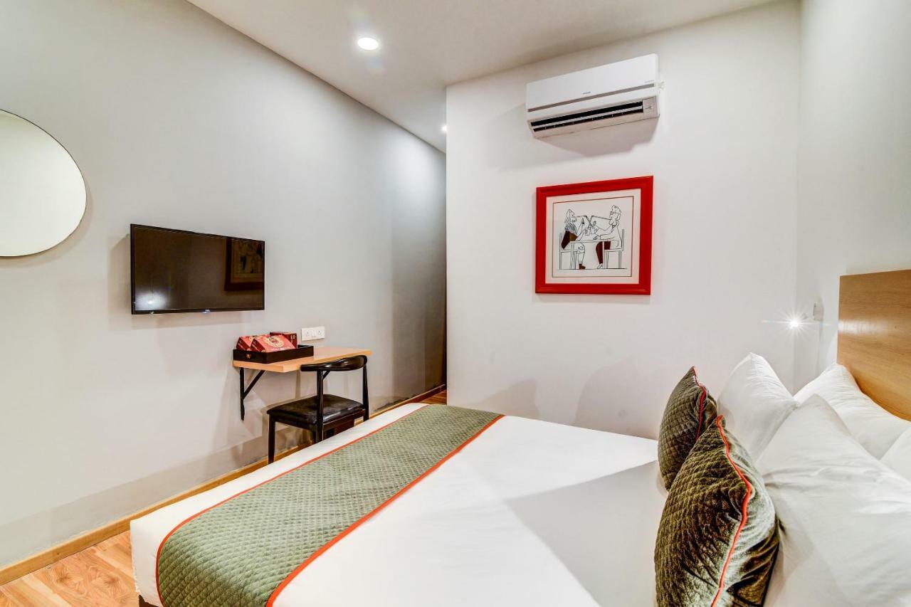 Hotel Oyo Townhouse 104 Koramangala Maharaja Signal Bangalore Esterno foto